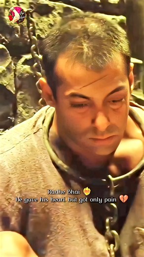 Log Ishq Mein Kya Se Kya Hue 💔🥀 | Kyo Kisi Ko | Tere Naam (2003) #Shorts