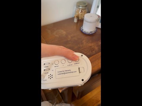 REACHER Small LED Digital Alarm Clock with Snooze, Simple to Operate, Full Range Brightness Dimmer,