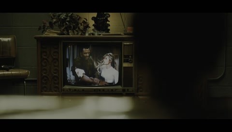 Euphoria 3x06 ITA.1920.1080p-Bkk.mp4