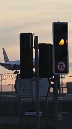 BOEING 787 10 DREAMLINER:)