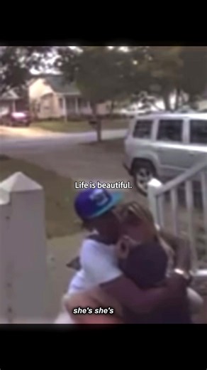 Life Is Beautiful: Acts of Kindness That Make Life Beautiful