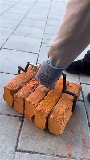 Smart brick clamping & bricklaying hack #diy #smart #brick #trick