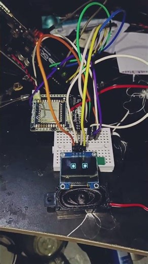Talking Robot Using Arduino Uno | Voice Reply Bot | Speech Module Project #Shorts