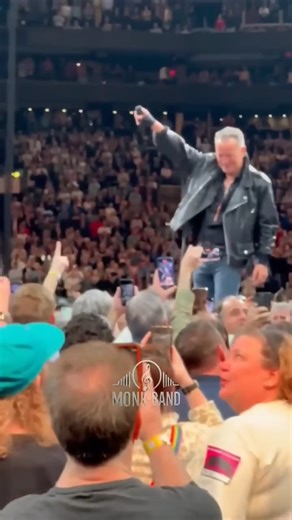 We be with you Boss #brucespringsteen #springteen #70s #monkband