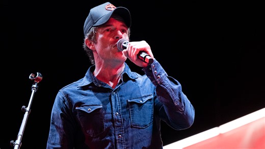The Killers frontman Brandon Flowers' new music about faith, Americana praised by conservatives, Christians