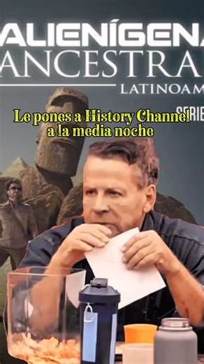 Por cierto, La serie documental Alienígenas Ancestrales (Ancient Aliens) comenzó a transmitirse en el canal HISTORY en abril de 2010, #historia #school #tv #aliens | Jijistory Channel