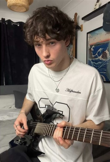 Enter Sandman by Metallica - Iconic Guitar Performance