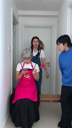 HLS - Ai đã ăn miếng dưa hấu || Who ate the watermelon? 🍉