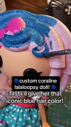 lalaloopsy dolls have always reminded me of the coraline aesthetic so i was super excited to combine the two! it was totally worth it since i'm obsessed with the final results! #coraline #lalaloopsy #ooakdoll #dollrepaint #dollcollector