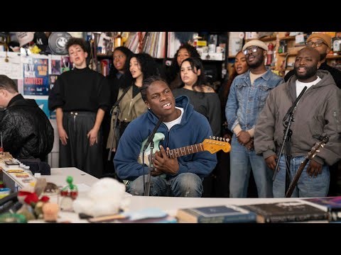 Daniel Caesar: Tiny Desk Concert