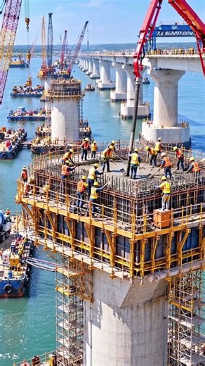 How Concrete Bridge Piers Are Built Over Water