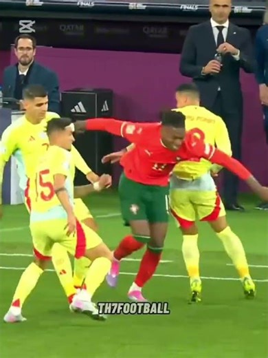 Funny moment in football #football #comedy #funnyshorts