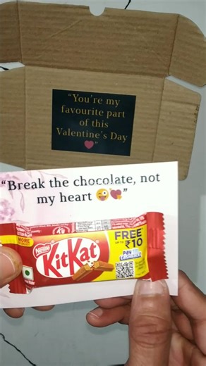 Ajmer Giftwala on Instagram: "Ek box… khulte hi 💥 CHOCOLATE LOVE EXPLOSION! 😍 Iss Valentine’s Day Chocolate Explosion Box me hai 🍫 Dairy Milk, KitKat, 5 Star 🎁 Cute surprise gift inside ❤️ Romantic Valentine theme stickers ✨ Fully handmade & premium finish Jaise hi box open hota hai – surprise, smile aur pyaar sab ek saath nikalta hai 🥰 Perfect gift for 💑 Girlfriend | Boyfriend 💍 Husband | Wife 💌 Valentine surprise 📲 Order now – limited Valentine slots! 👉 WhatsApp: 92058 84417 — Ajmer 