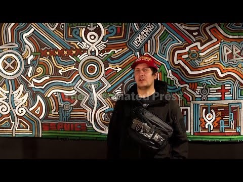 Surrounded by War: Ukrainian artist's battlefield collection captures a moment of unity