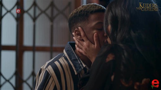 Yoh Brenda gurrrrrrrl! I wasn't expecting this from you my babe. 😭😭😭 Ya khonahala? #Kelders weeknights at 6:30PM | e.tv