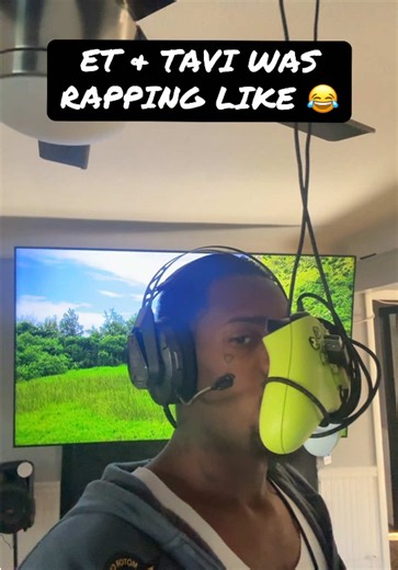 Tavi Rapping on Zeus Network: ET & Tavi Studio Moment