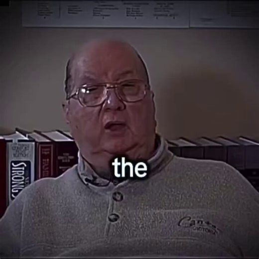 THE EARTH IS MANIPULATED BY ALIEN SPECIES YOU CAN'T SEE 👁️