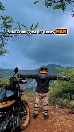The Signature Pose of EVERY Man! 👑 #shorts #himalayan450 #pune #motovlog