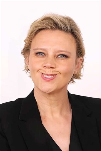 Kate McKinnon's Funniest SNL Moments & Celebrity Impressions