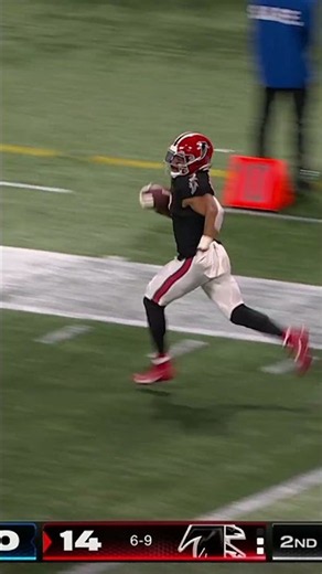 93 yds 🅱️tw #bijanrobinson #housecall #throwbackgame #touchdown #nfl