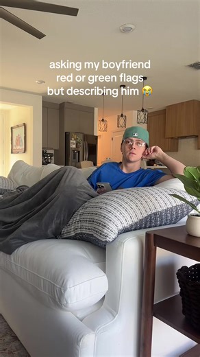 he did not like this one 😭 #fyp #prank #cam2r #redflags #trend | prank on boyfriend