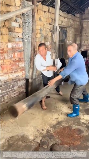 It's possible to extract oil without using machinery.