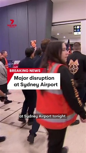Sydney Airport T2 Strike: Major Disruption & Long Queues Tonight