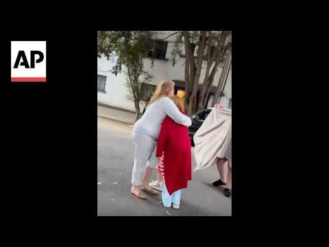 Buildings move as earthquake rattles southern and central Mexico