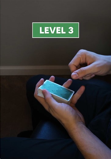 Master Quick Slide Combo Techniques in Cardistry