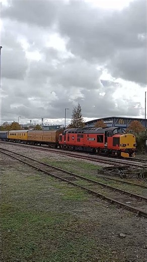 HN Rail 37607 stabled at Norwich Goods Yard 22/10/26