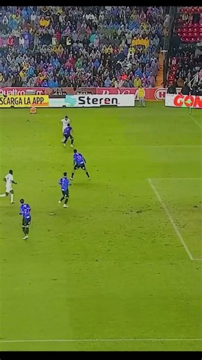 🔥⚽️ ¡GOLAZO DE NICO IBÁÑEZ AL 44'! El 'Tanque' retoma la ventaja y pone Querétaro 1-2 Cruz Azul | Li
