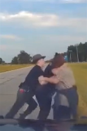 Lady Cop Get Snuff