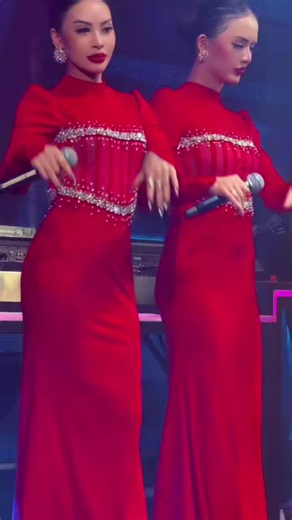 Uyghur singers performing in Urumqui, Xinjiang autonomous region, China. The nightlife scene in Ürümqi, Xinjiang is lively, highly energetic, and comes with a unique set of regional dynamics. In major hubs like the Saybag and Shuimogou districts, you will find modern mega-clubs with cyberpunk lighting layouts, high-end live music bars, and vibrant local night markets. #urumqinightlife #uyghursinger #uyghurpeople #xinjiang #china