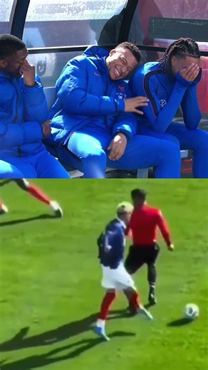 Petit pont d’Ekitiké à… l’arbitre !