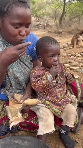 The daily life and diet of the Hazarbi tribe #africa