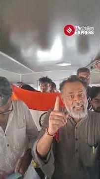 Yogendra Yadav Detained At Jantar Mantar During Protest