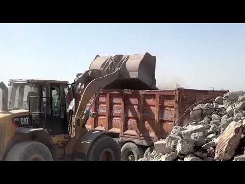 Palestinians clear Gaza rubble as US rebuilding plan stalls