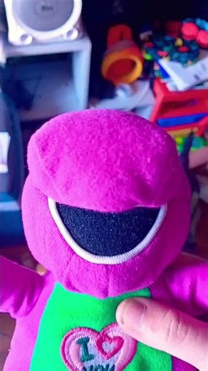 ‪@bestpersonever-q7g‬ barney sings again