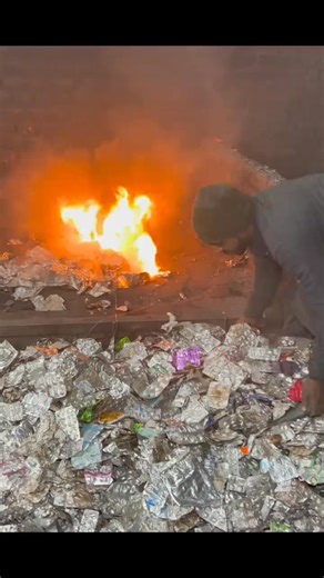 Howard Buffett, son of Warren Buffett, spends most of his time running a 1,500-acre farm in Illi | Unique Vision Skills