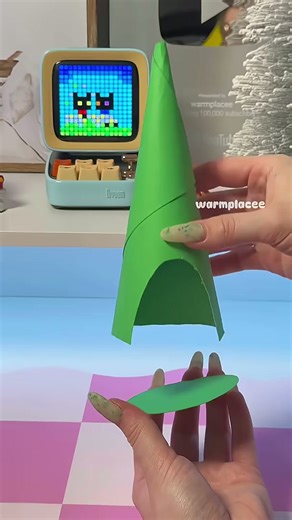 There’s a whole tiny world inside this DIY Christmas tree 🎄✨ #christmasdecorations #diydecor