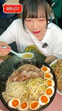 【大食い】このラーメンショップでデカ盛りを頼むと大変なことになります🍜【海老原まよい】