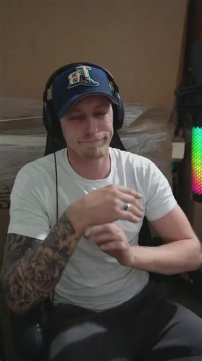 Aimee Warona, thank you for this wonderful Gift sent in my LIVE! I'll cherish this moment forever.