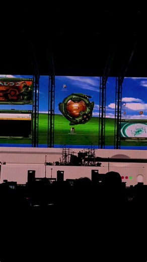LimeWire was a peer-to-peer Java based file sharing program that brought so many families together via illegal downloads of music, movies, and more. It also destroyed so many family computers… #limewire #breakingbenjamin #windows