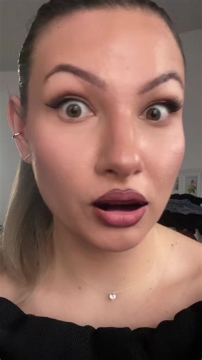 Odgovor korisniku @. Ne možete vi mene uvrijediti koliko se ja mogu sprdati na svoj vlastiti račun. 😂 #hejteri #zubi #fake