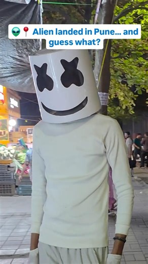 👽🍫 Alien vibes in Pune 🚀✨ #alien #PuneDesserts #MustTry #shortsvideo #funny #shorts #ytshorts