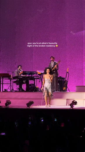 Olivia Dean's Joyful Concert Experience at The O2
