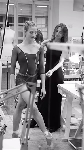 DellaLo' Milano on Instagram: "2025 marked our Anniversary Collection — a tribute to the dancers who inspired us, and to the leotard that wasn’t there before. A new aesthetic, born from the stage, shaped by confidence, and worn by those who dare to feel extraordinary. Thank you for dancing this year with us. 💫 Dancers @chiaraferrara01 @lunardigiulia @letimasini @asiamatteazzi @sena.ballet @carlottaonesti @virnatoppiofficial #dellalomilano #anniversarycollection #balletleotard #aestheticofconfid