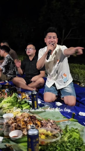 Ơ cái nhạc này #khahiep #thamthoat | thấm thoát