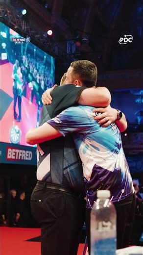 Menzies' 170 FINISH to beat Luke Humphries! 🤯🎣 | 2026 Betfred World Matchplay