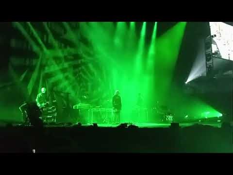 She Bangs Like a Fairy on Acid - Trilogy tour (elita)